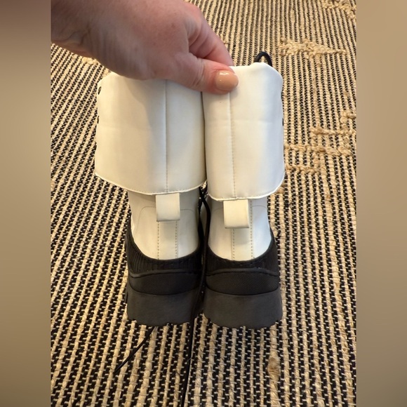 Free People Goldie Lug Sole Lace Up Boots NEW - Picture 10 of 11